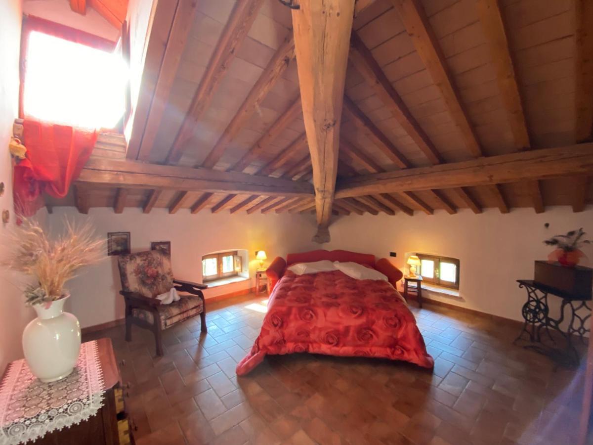 Agriturismo Casallario โวลแตร์รา ภายนอก รูปภาพ