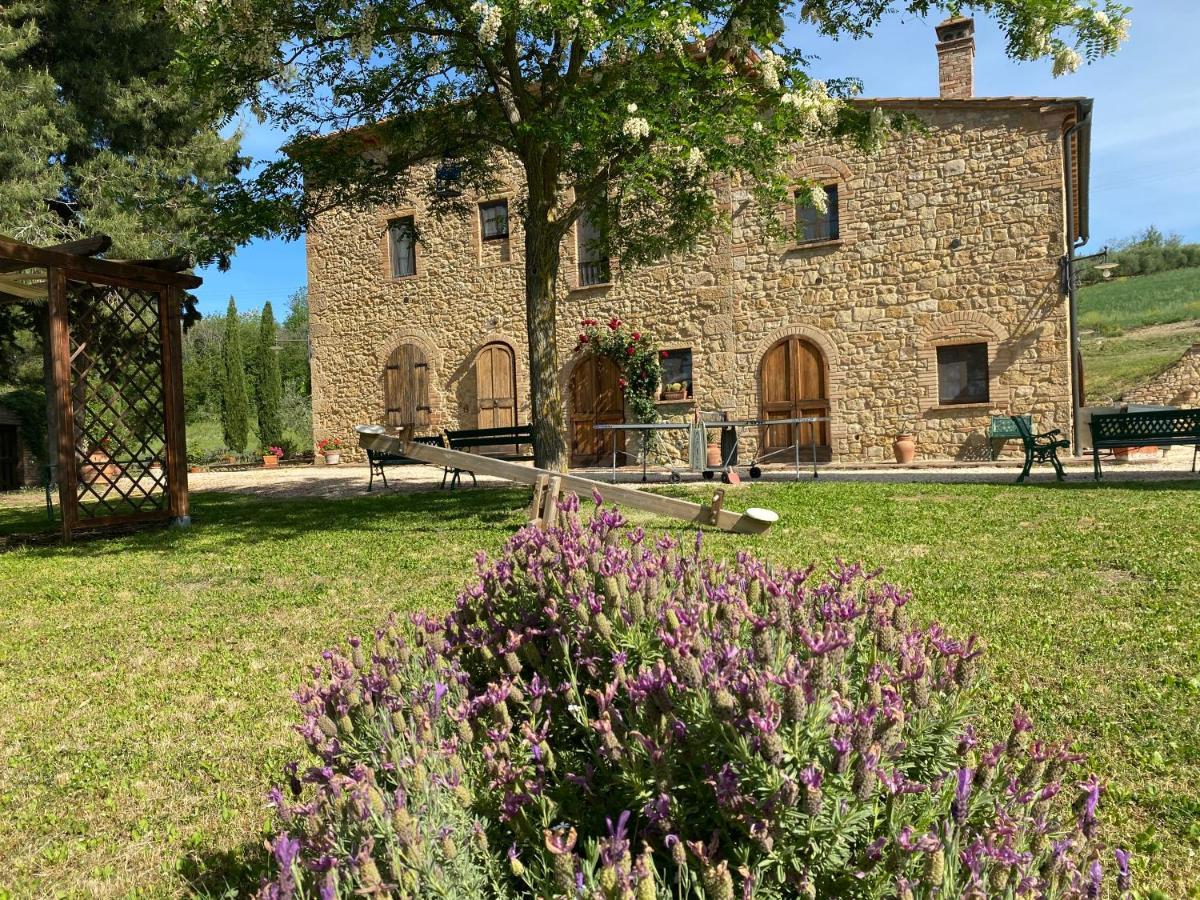 Agriturismo Casallario โวลแตร์รา ภายนอก รูปภาพ
