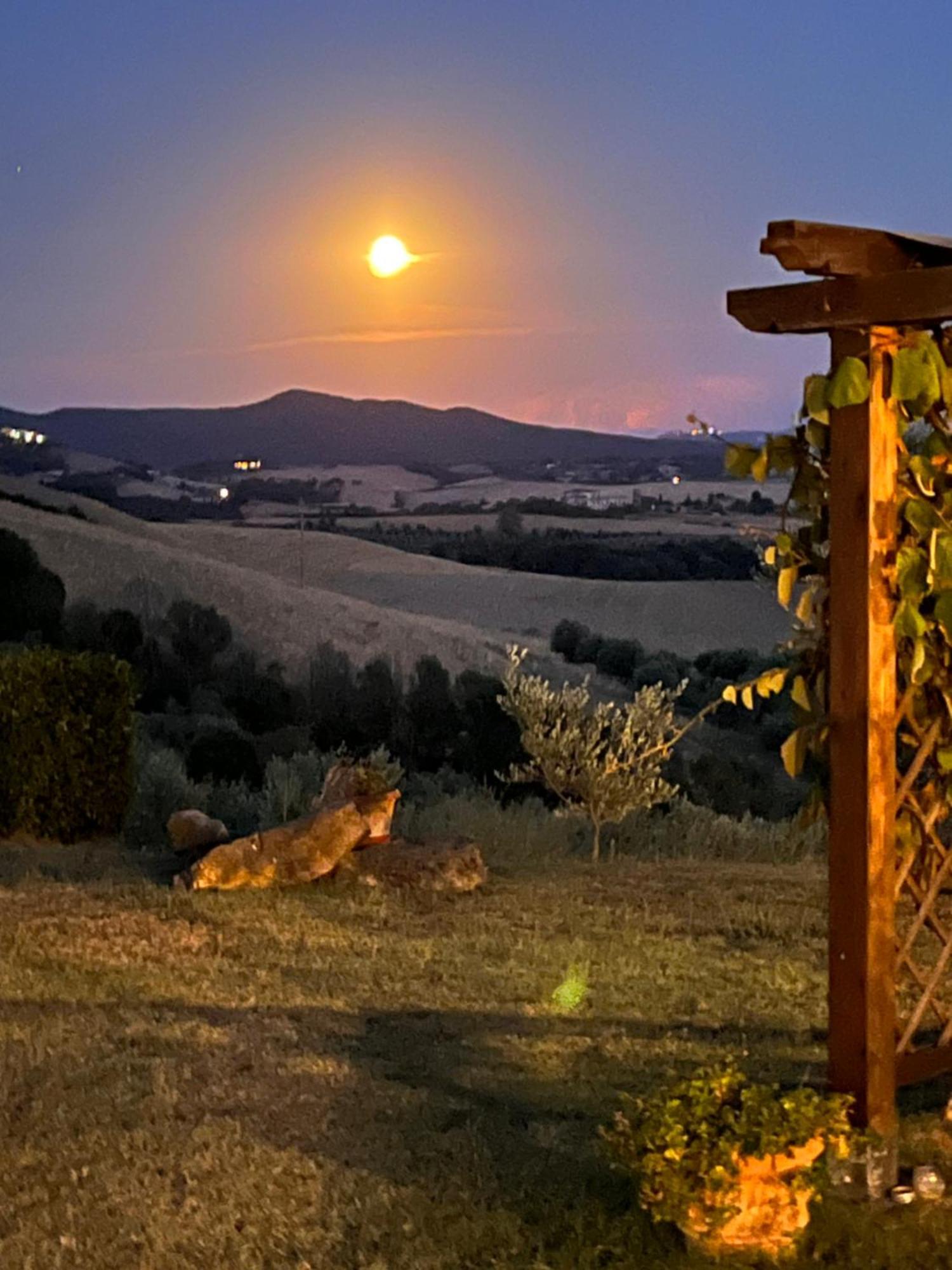 Agriturismo Casallario โวลแตร์รา ภายนอก รูปภาพ
