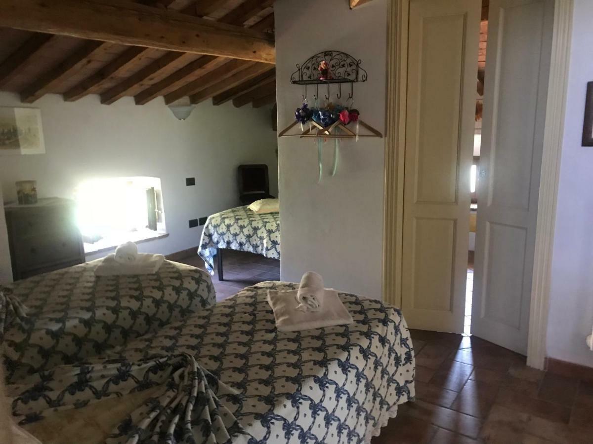 Agriturismo Casallario โวลแตร์รา ภายนอก รูปภาพ